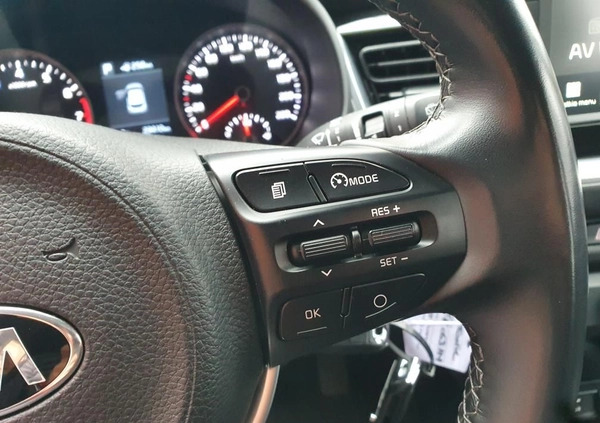 Kia Stonic cena 67900 przebieg: 23000, rok produkcji 2019 z Murowana Goślina małe 277